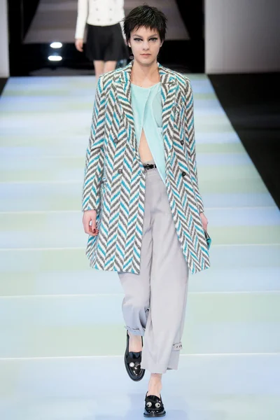 Look 26